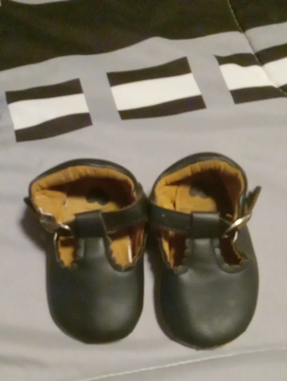 Classic Black Baby Mary Jane Shoes with Buckle